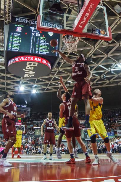 奥利塞通过 奥利塞通过