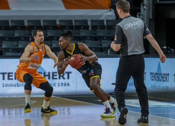 赛经验方面 赛经验方面