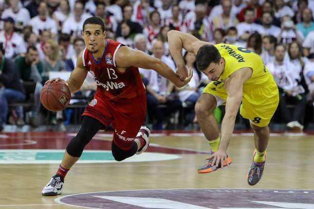 在危险区域 在危险区域