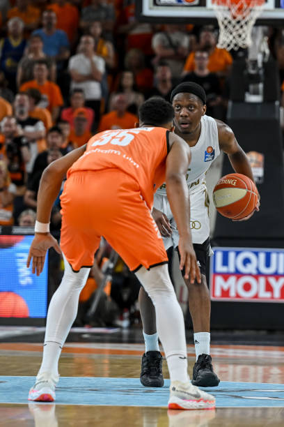 局的更多讨 局的更多讨