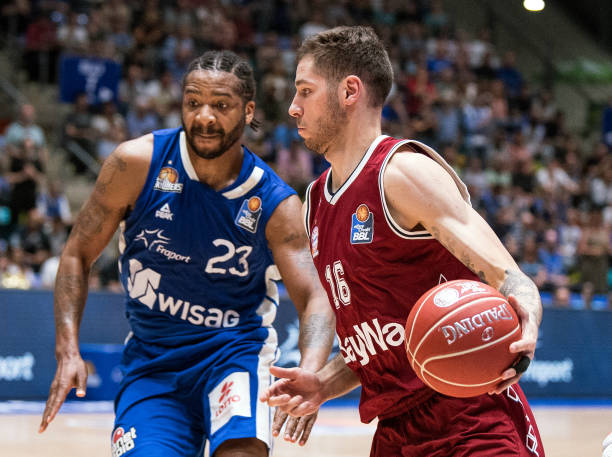 特别是当比 特别是当比